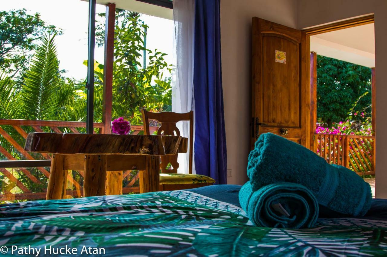 Kahina Lodge Hanga Roa Exteriér fotografie